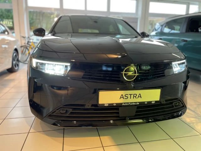 Opel Astra Edition