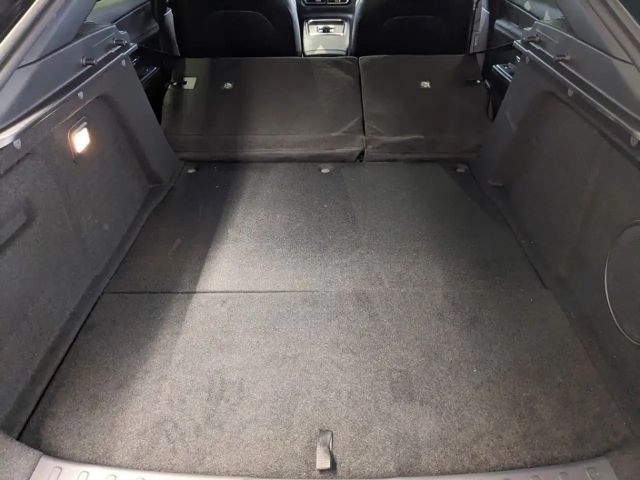 Mazda 6e Long range Takumi