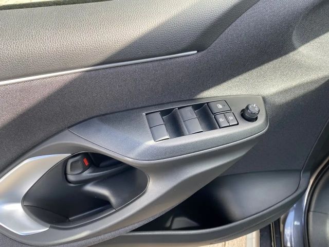 Mazda 2 Hybrid 1.5L VVT-i 116 PS e-CVT CENTRE-LINE