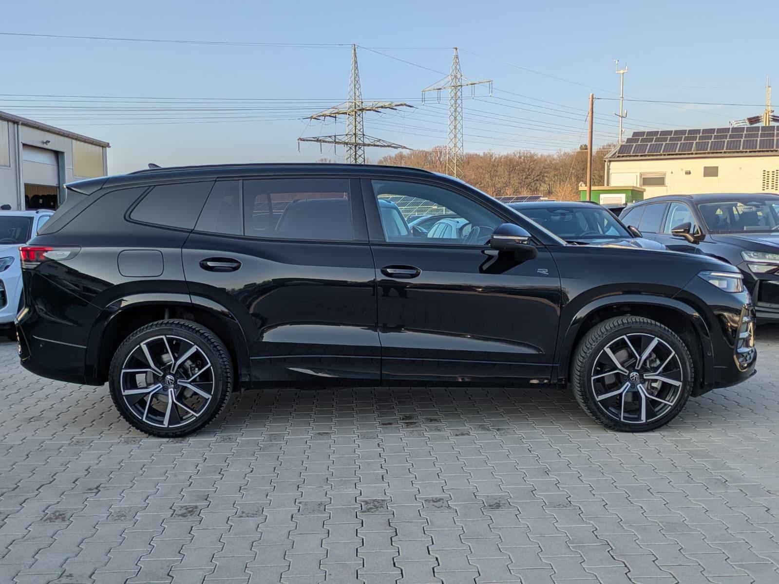 Volkswagen Tayron 2.0 TDI IQ.Drive R-Line