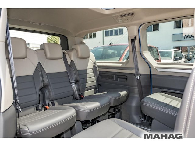 Volkswagen Multivan Life T7