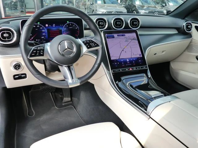 Mercedes-Benz C 180 AVANTGARDE Sedan