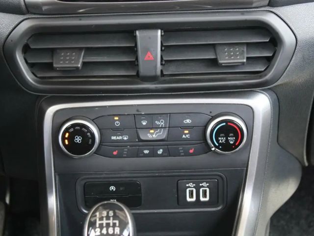 Ford EcoSport Cool & Connect EcoBoost