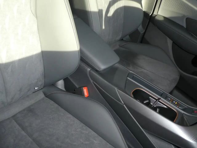 Cupra Terramar 1.5 e-Hybrid e-Hybrid