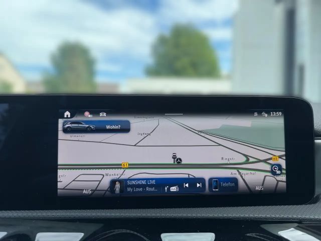 Mercedes-Benz A 180 AMG Line