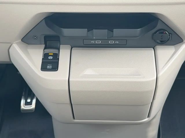 Volkswagen Multivan Style T7