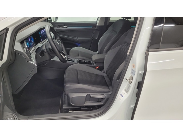 Volkswagen Golf 1.5 eTSI DSG Golf VIII