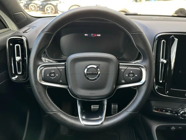 Volvo XC40 R-Design T3