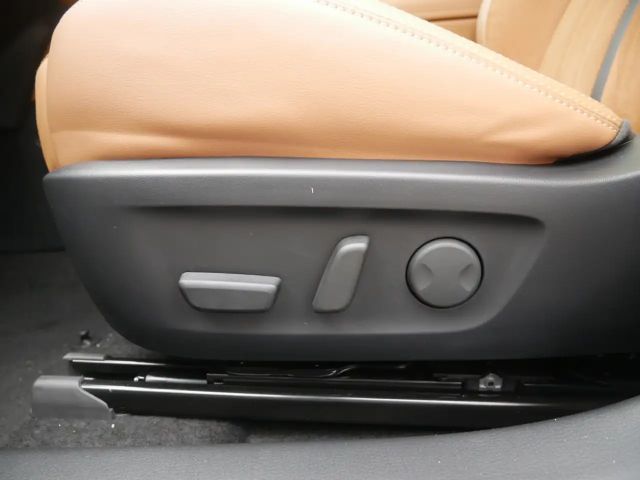 Mazda 6e Plus Takumi