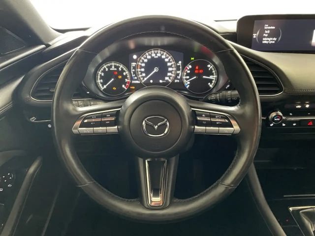 Mazda 3 S Selection SkyActiv