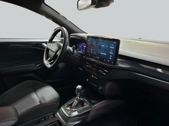 Ford Focus EcoBoost ST Line Wagon