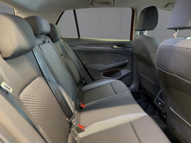 Volkswagen Golf 2.0 TDI DSG Golf VIII