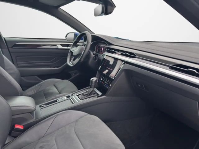 Volkswagen Arteon Shooting Brake 2.0 TDI R-Line