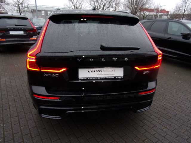 Volvo XC60 AWD Dark Plus