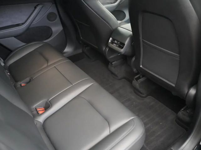 Tesla Model Y Performance