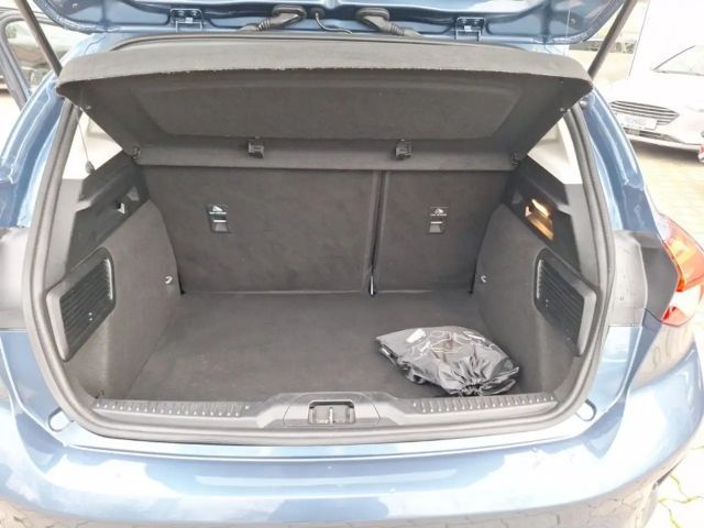 Ford Focus Cool & Connect