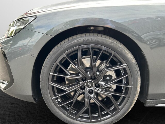 Audi A6 Avant Quattro S-Tronic