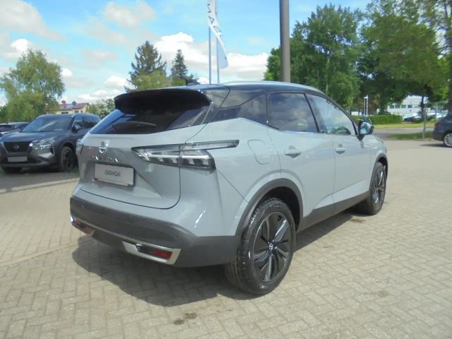 Nissan Qashqai DIG-T Tekna