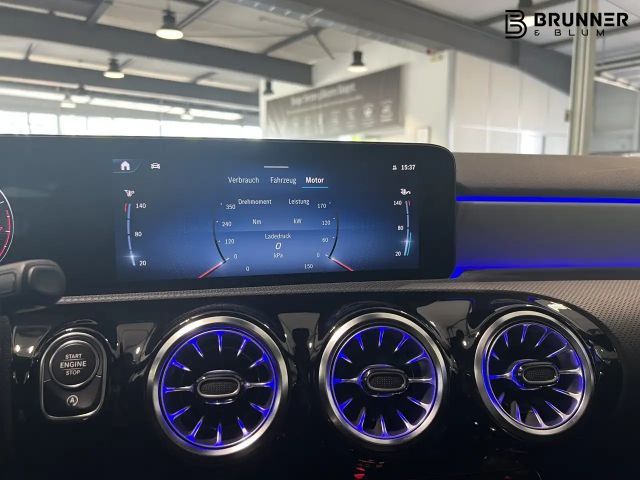 Mercedes-Benz A 250 4MATIC AMG Line