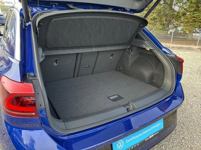 Volkswagen T-Roc R  BeatsAudio / DCC-Fahrwerk Panoramadach