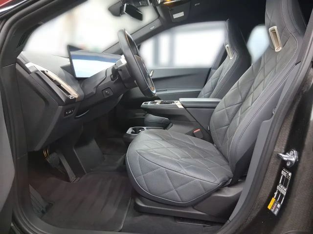 BMW iX xDrive40
