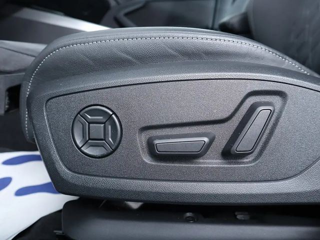 Audi A3 Hybride S-Line Sedan