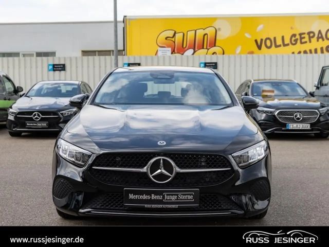 Mercedes-Benz A 180 Progressive