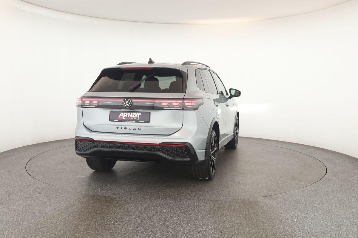 Volkswagen Tiguan 2.0 TSI DSG IQ.Drive R-Line