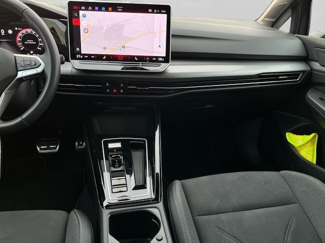 Volkswagen Golf 1.5 eTSI DSG Golf VIII