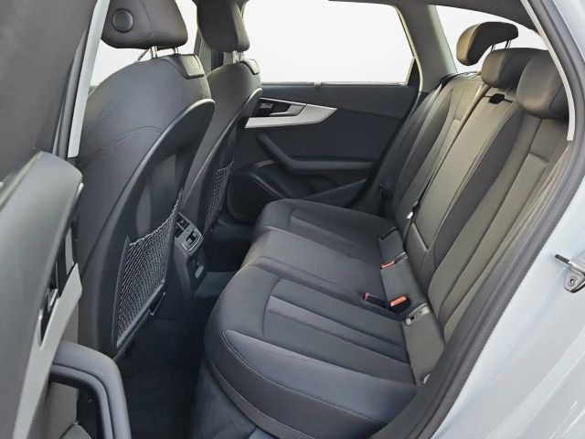 Audi A4 30 TDI Avant S-Tronic