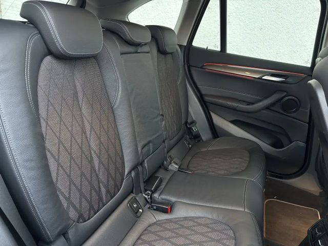 BMW X1 xDrive18d
