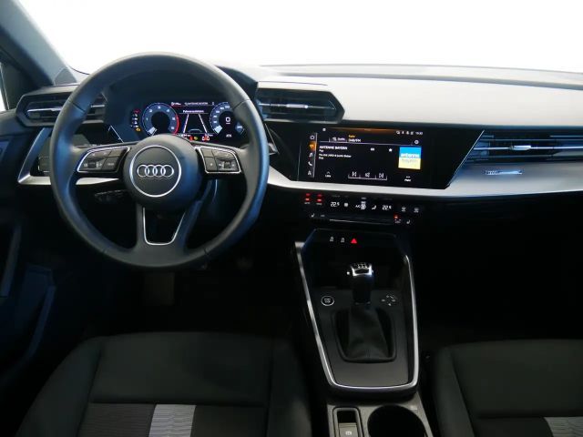 Audi A3 30 TDI Sedan Sportback