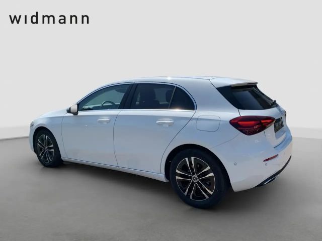 Mercedes-Benz A 180 Progressive