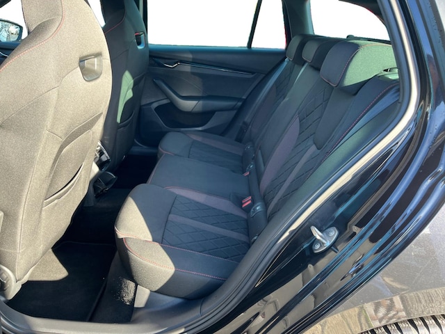 Skoda Octavia 1.4 TSI Combi RS iV