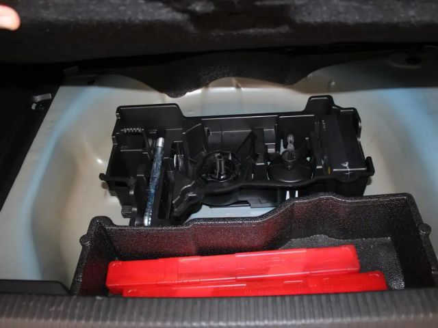 Peugeot 2008 Allure Pack