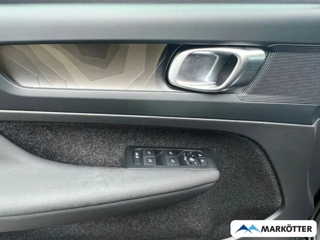 Volvo XC40 Plus Recharge