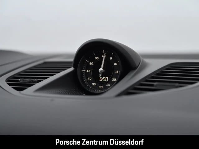 Porsche Panamera 4 E-Hybrid