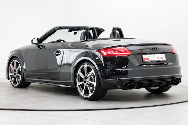 Audi TT RS Quattro Roadster S-Tronic
