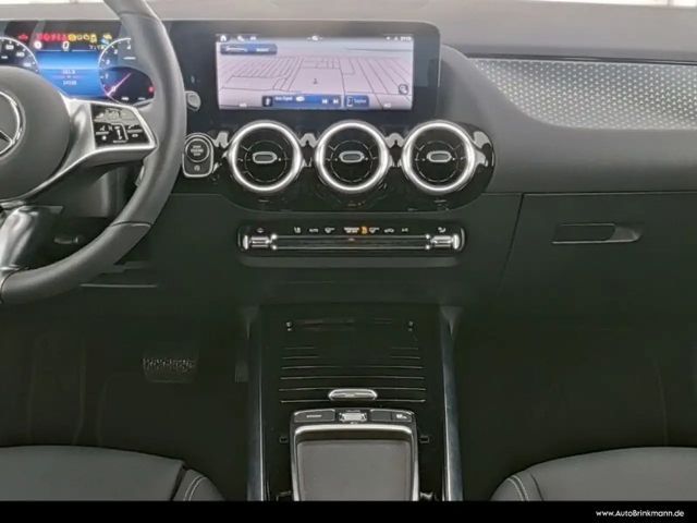 Mercedes-Benz B 200 Progressive