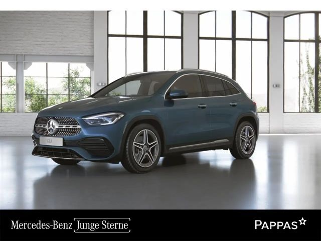 Mercedes-Benz GLA 220 4MATIC AMG Line GLA 220 d