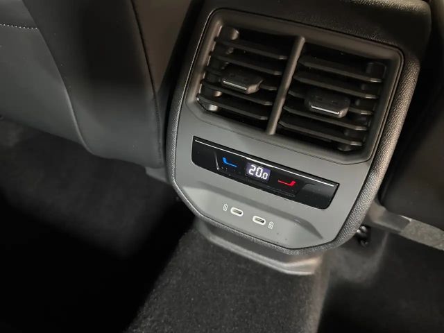 Cupra Leon 1.5 eTSI - Facelift, Navi, LED, ACC