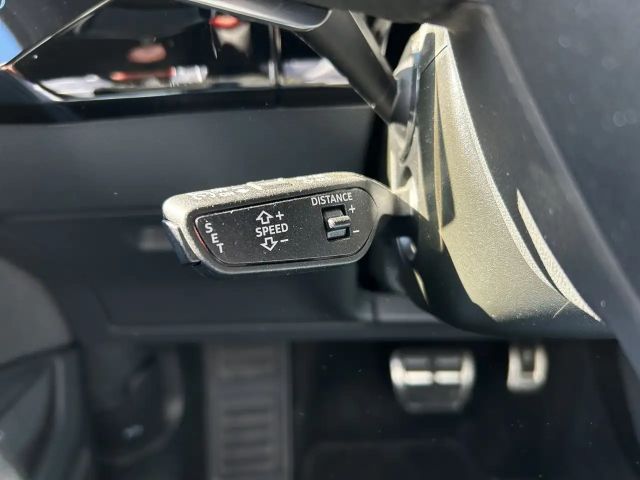 Audi Q8 e-tron 55 Quattro S-Line