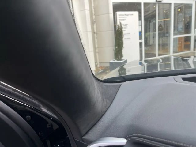 BMW X7 i/HUD/Panorama/Navigation/HarmanKardon