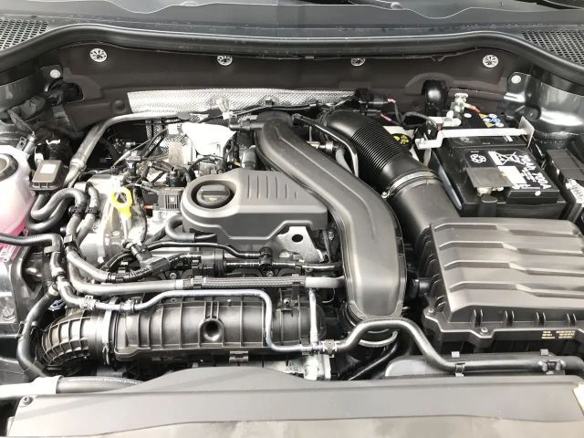 Skoda Karoq 1.5 TSI Selection