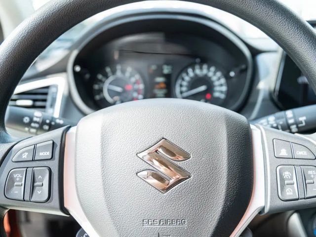 Suzuki SX4 S-Cross Hybrid