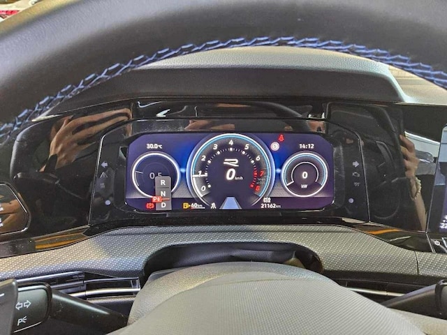 Volkswagen Golf 2.0 TSI 4Motion Golf VIII