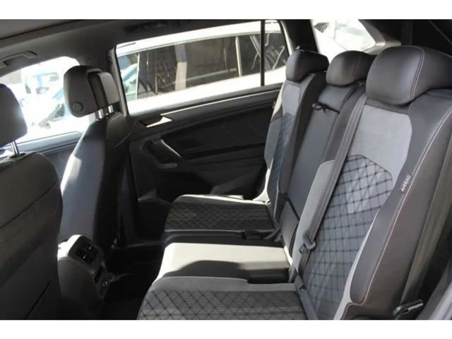 Volkswagen Tiguan Allspace IQ.Drive R-Line