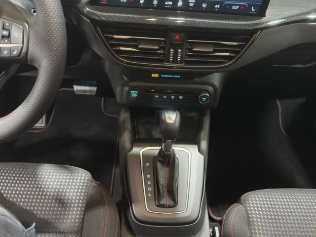 Ford Focus ST Line Wagon