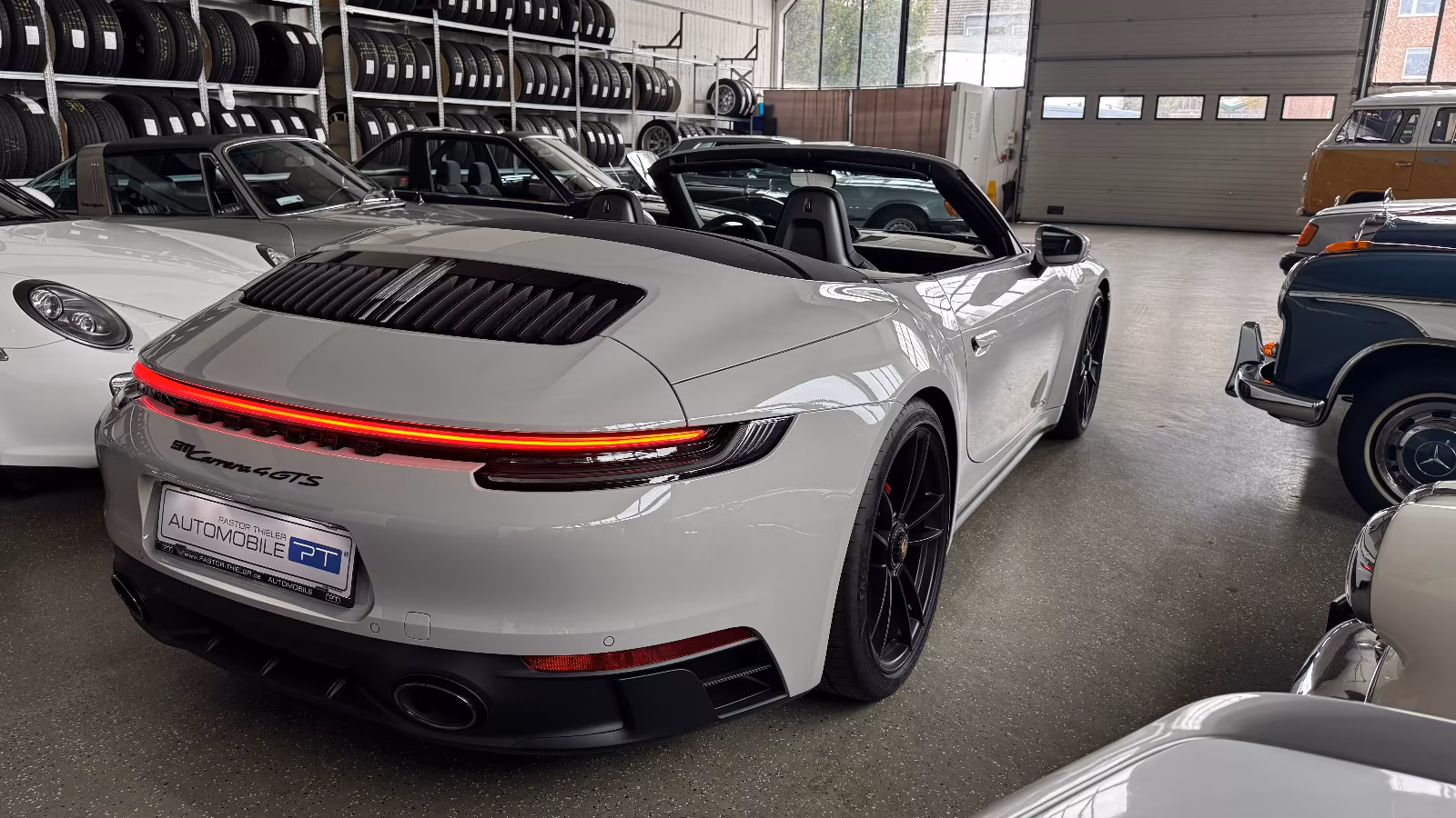 Porsche 911 4 992 Cabriolet Carrera GTS