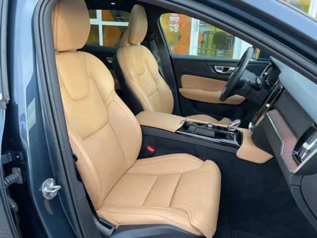 Volvo V60 AWD Bright Plus T6